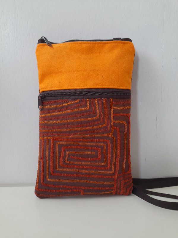 Handytasche zum Umhängen, Crossbody Bag aus Stoff weinrot-orange