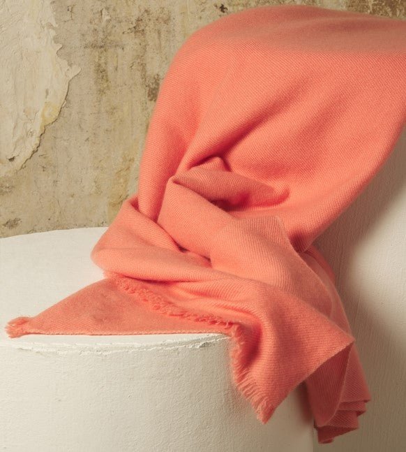 Balldiri Kaschmirdecke 140x200 cm – Luxuriöse 100% 6 - fädige Qualität - peach - Balldiri